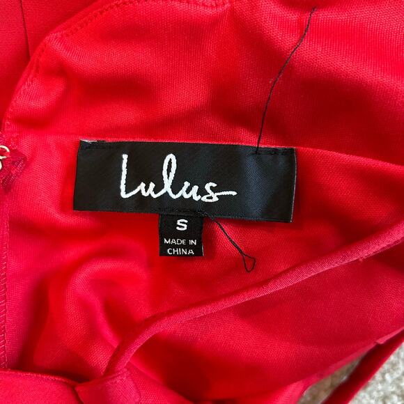 Lulus Red Play On Curved Scalloped High Neck Lace Back Mini Dress Party Size S - Picture 6 of 8